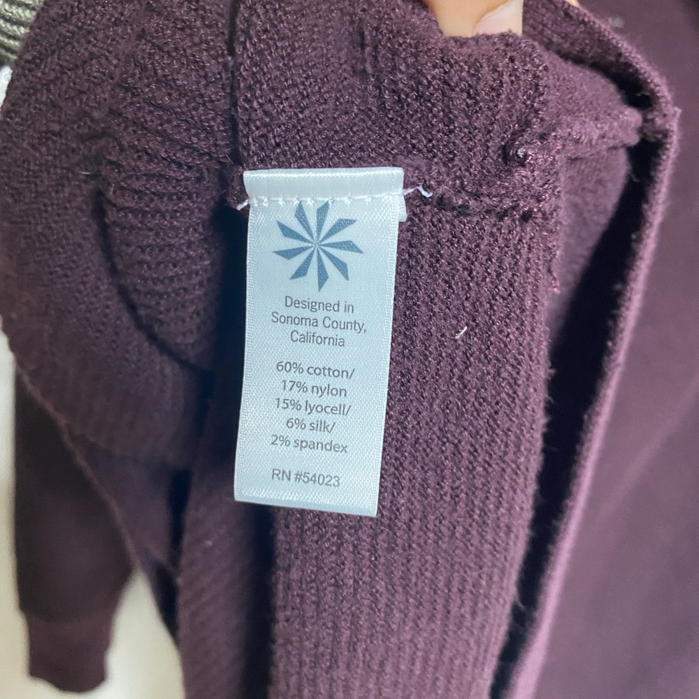 Athleta Silk Daybreak Hooded CYA Sweater Sweatshirt M Burgundy - Picture 7 of 8